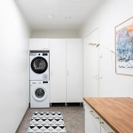 Arctic Glow With Sauna